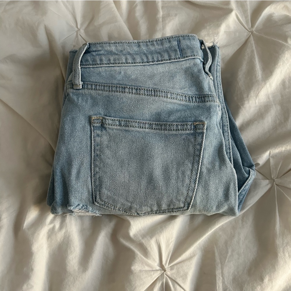 Hollister Ultra High-Rise Vintage Straight Jeans Size 25 - Picture 4 of 7
